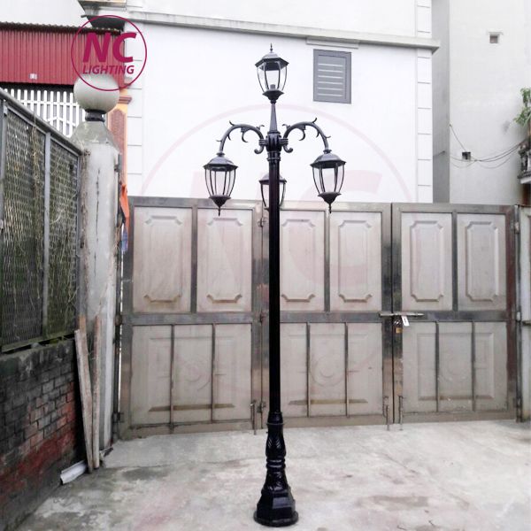 cột đèn 9