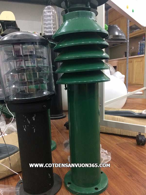 Hình ảnh thực tế đèn sân vườn đèn nấm cây thông