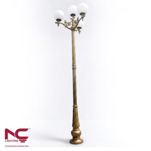 Cột đèn sân vườn Banian