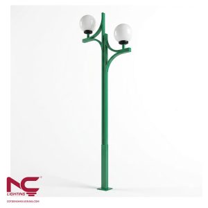 Cột đèn sân vườn thân thép