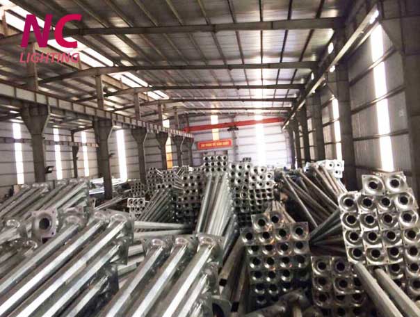 Sản xuất cột đèn cao áp 