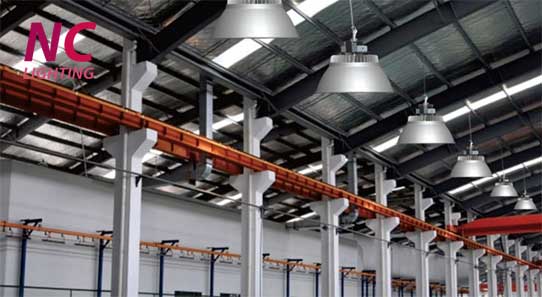 den led nha xuong 200W