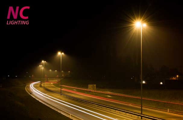 Lắp đặt hệ thống chiếu sáng đường phố cần có tủ điện chiếu sáng 