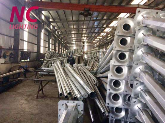 Cột đèn chiếu sáng đường phố NC LIGHTING