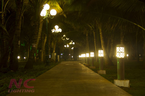 bao gia cot den san vuon, 