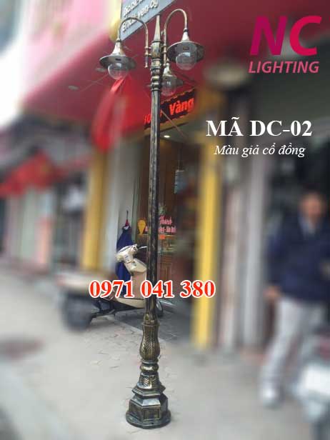 Cột đèn trang trí sân vườn DC-02