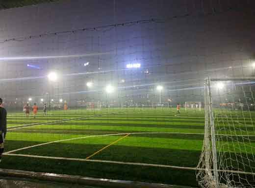 Hệ thống chiếu sáng cho sân bóng đá 