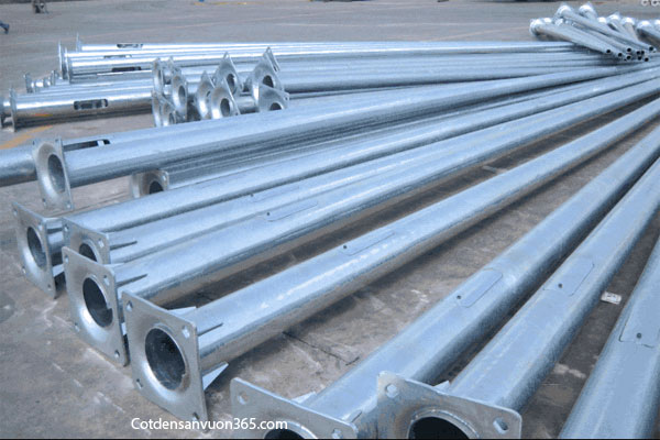 Cot den cao ap 7m duoc ma kem nhung nong theo tieu chuan sau khi gia cong