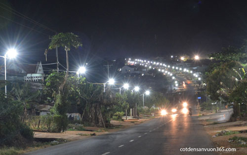 he-thong-den-duong-led-cao-ap-quang-thong-lon-chieu-sang-duong-pho