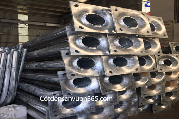 Cot den cao ap 8m tron con