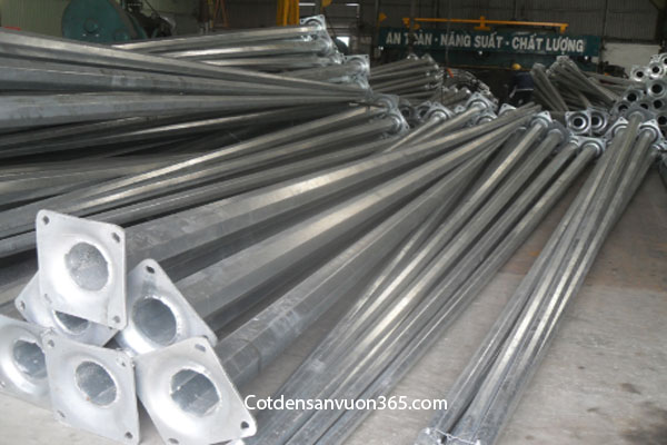 Hình ảnh thực tế cột đèn cao áp 8m