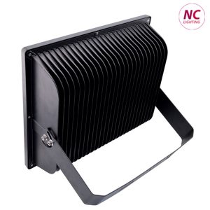 bộ-tản-nhiệt-đèn-pha-3