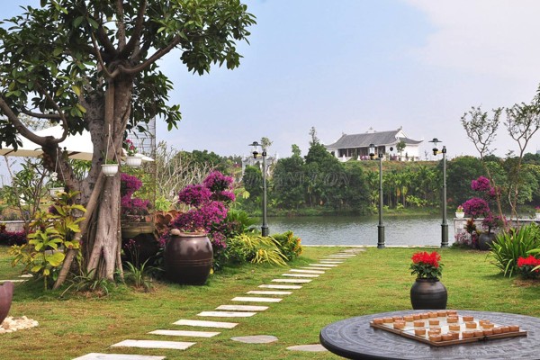 Trụ đèn sân vườn tại Thái Nguyên