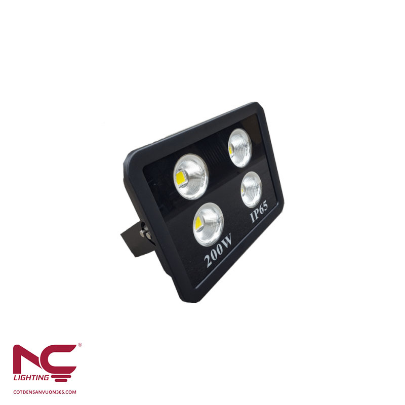Đèn Pha Led PNC-05 200W 4 Đèn Pha Led PNC-05 200W