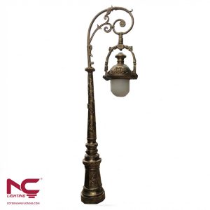 cot-den-trang-tri-san-vuon-hana