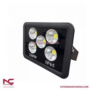 Đèn pha led 250W PNC39 21 Đèn pha led 250W PNC39