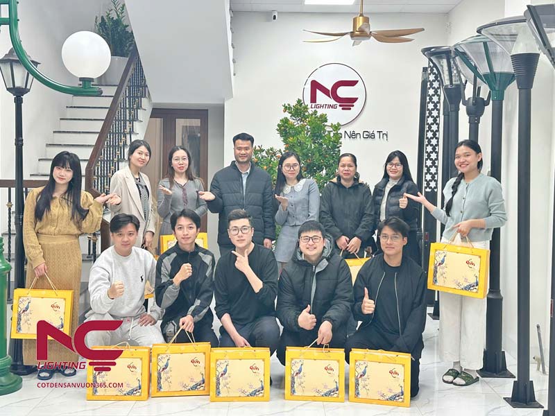 đội ngũ nhân sự