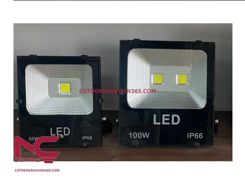 Đèn Pha LED 100W – Giải Pháp Chiếu Sáng Công Suất Lớn 2 Đèn pha led 50w và 100w